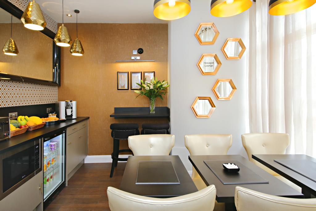 Imperial Guest House Ltd. Hounslow Buitenkant foto